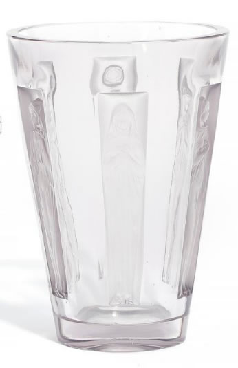 R. Lalique Gobelet Six Figurines Vase