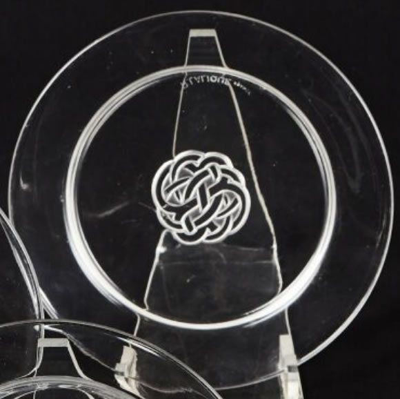 R. Lalique Guebwiller Plate
