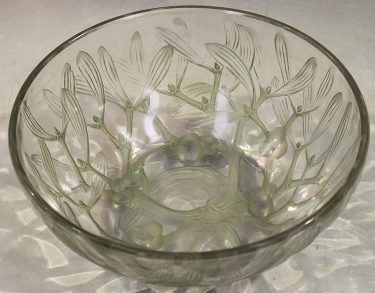 Rene Lalique Gui Bowl 