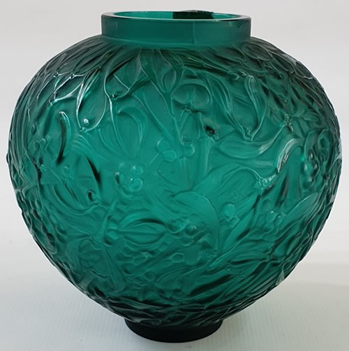 R. Lalique Gui Vase