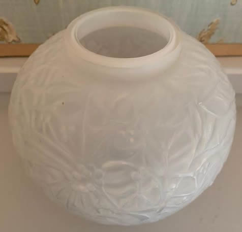 R. Lalique Gui Vase