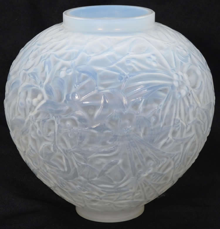 R. Lalique Gui Vase