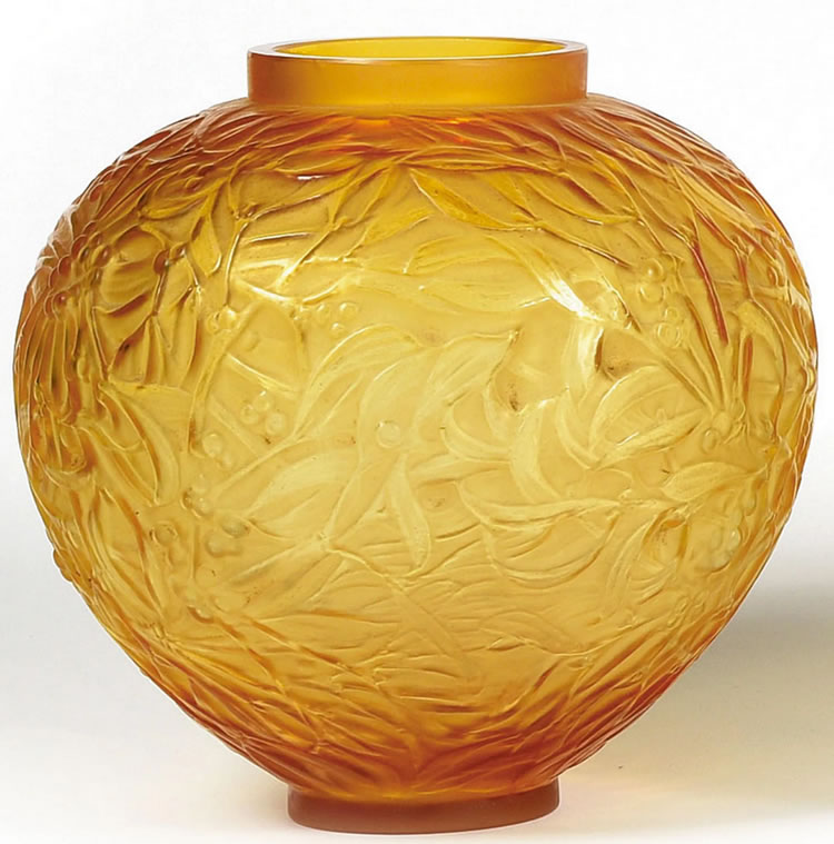 R. Lalique Gui Vase