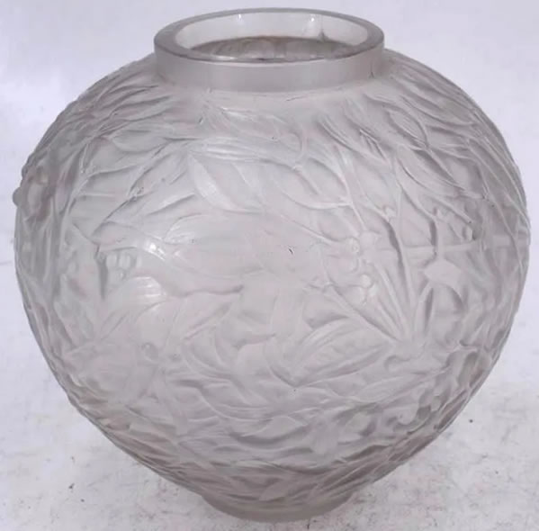 R. Lalique Gui Vase