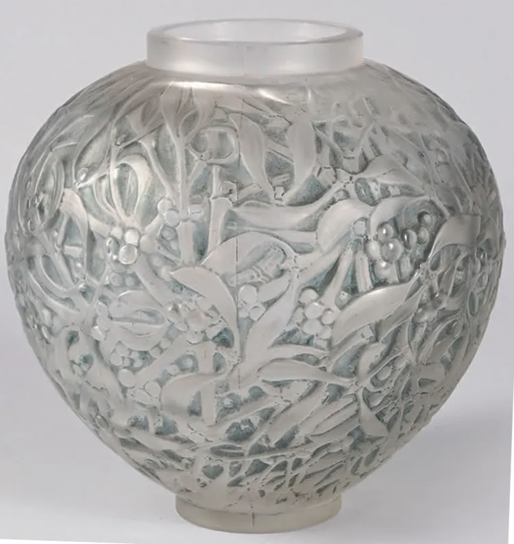 R. Lalique Gui Vase