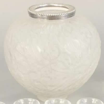 R. Lalique Gui Vase