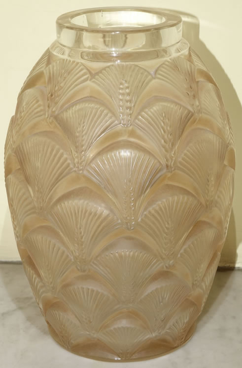 R. Lalique Herblay Vase