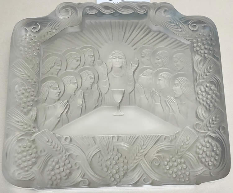 R. Lalique La Sainte Cene Paperweight