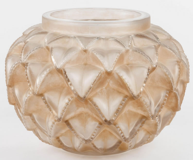R. Lalique Languedoc Vase
