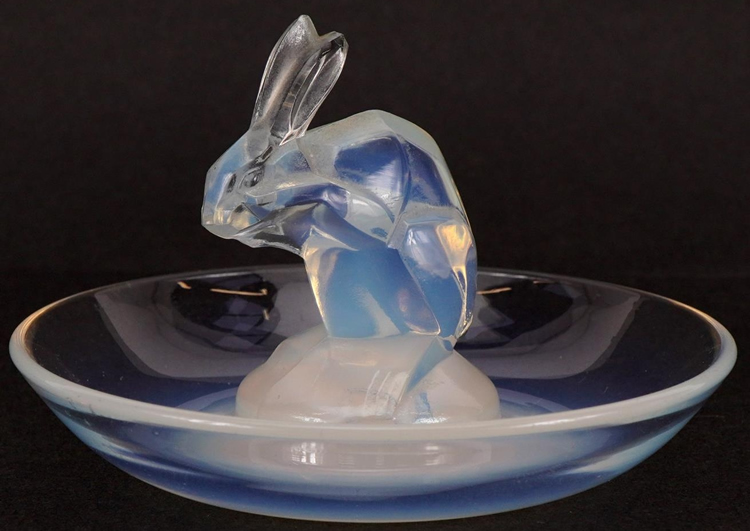 R. Lalique Lapin Ash Receiver