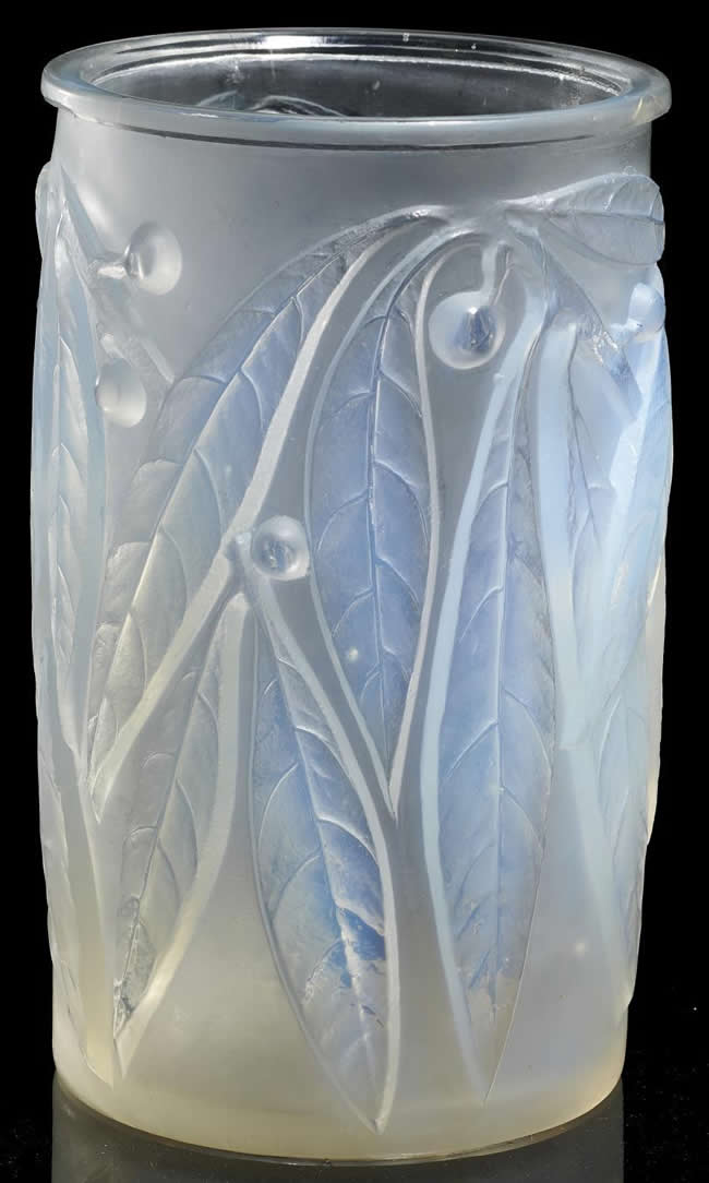 R. Lalique Laurier Vase