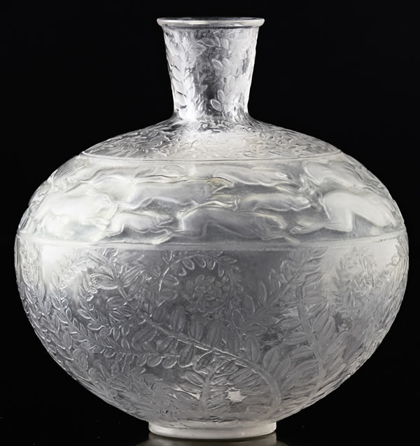 R. Lalique Lievres Vase