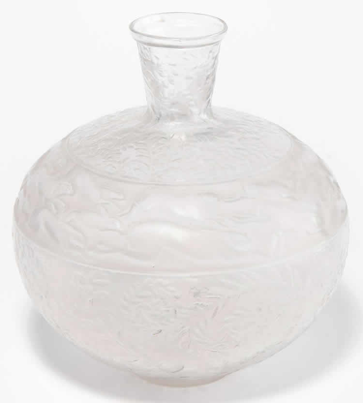 R. Lalique Lievres Vase