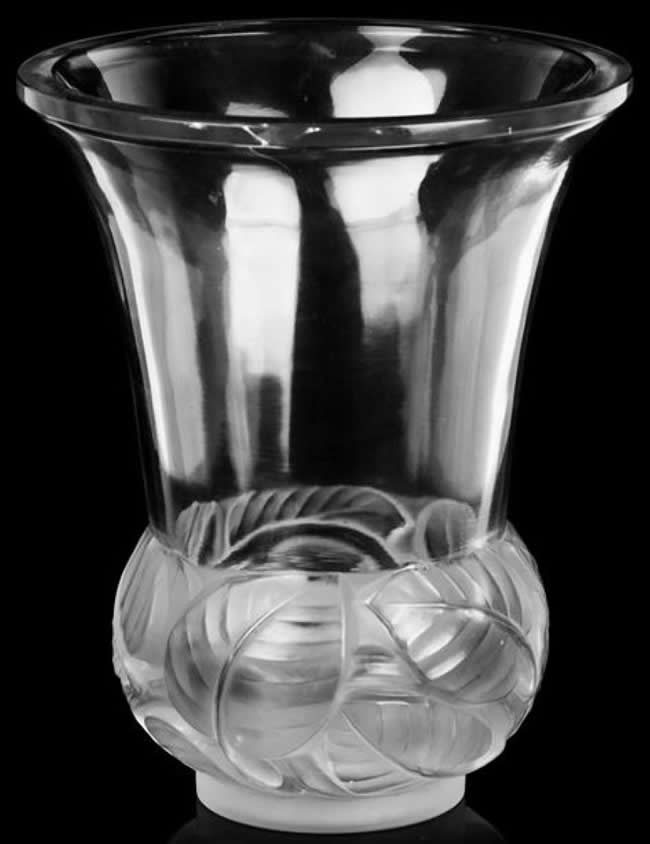 R. Lalique Lilas Vase