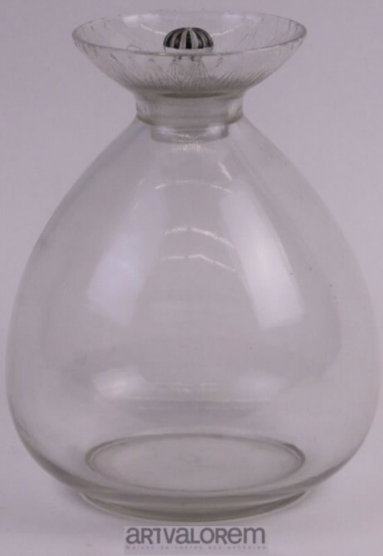 R. Lalique Lotus Carafe