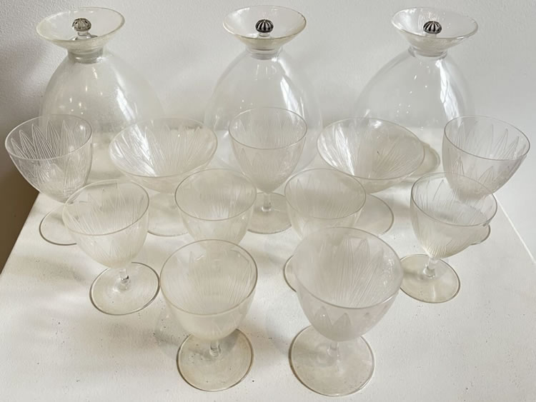 R. Lalique Lotus Tableware
