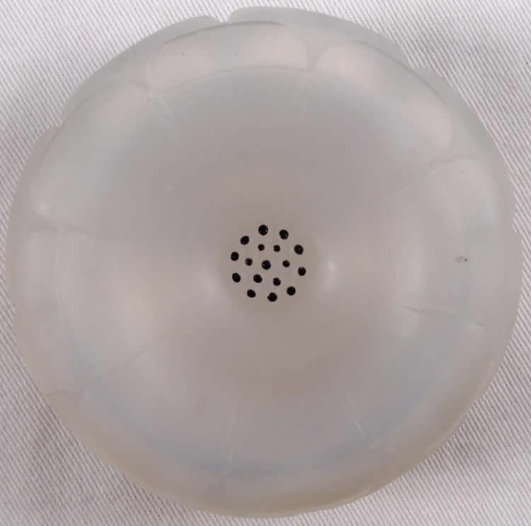 R. Lalique Louise Ashtray