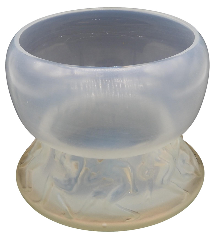 R. Lalique Lutteurs Vase