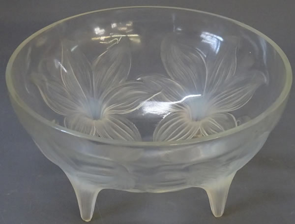 R. Lalique Lys Bowl