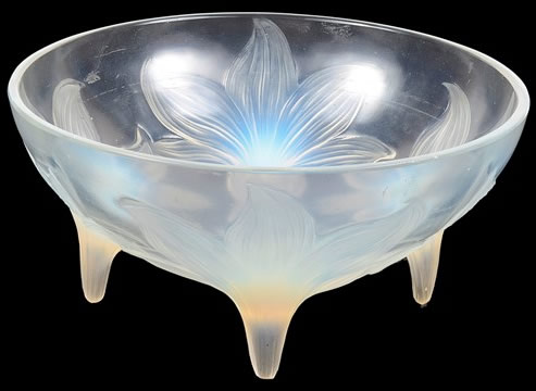 R. Lalique Lys Bowl