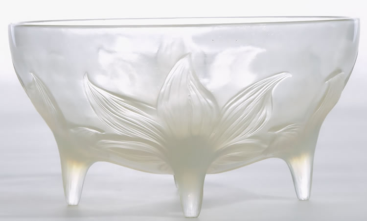 R. Lalique Lys Bowl