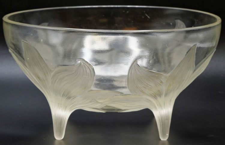 R. Lalique Lys Bowl