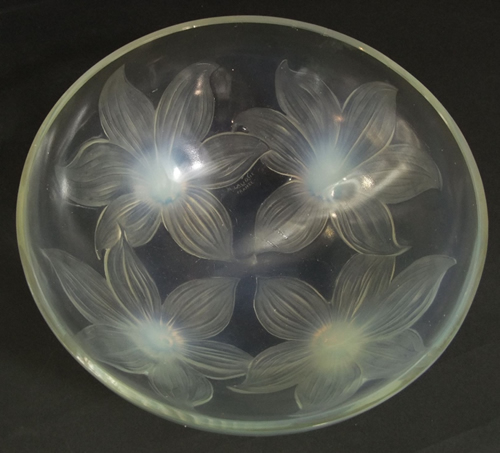 R. Lalique Lys Bowl