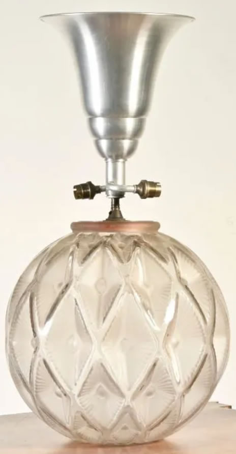 R. Lalique Majestic Chandelier