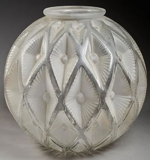 R. Lalique Majestic Plafonnier