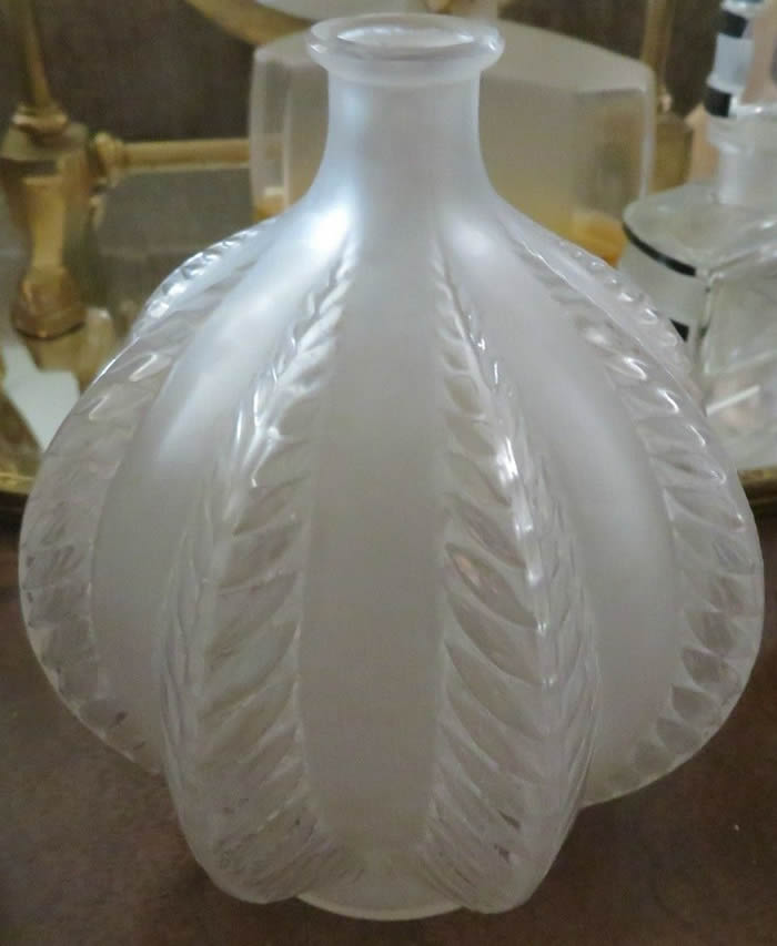 R. Lalique Malines Vase
