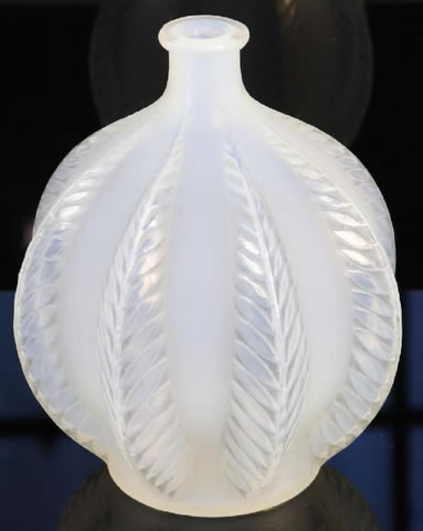 R. Lalique Malines Vase