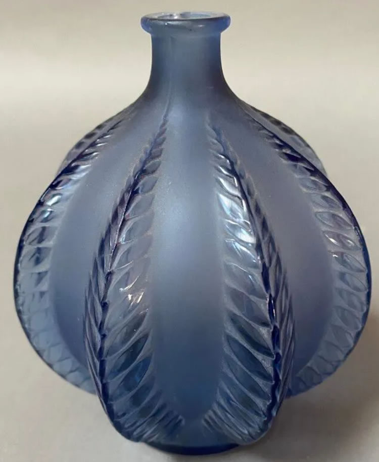 R. Lalique Malines Vase