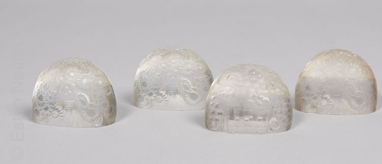 R. Lalique Marguerites Porte-Menu