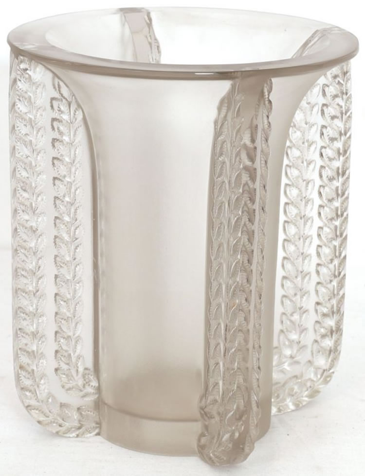 R. Lalique Marignane Vase