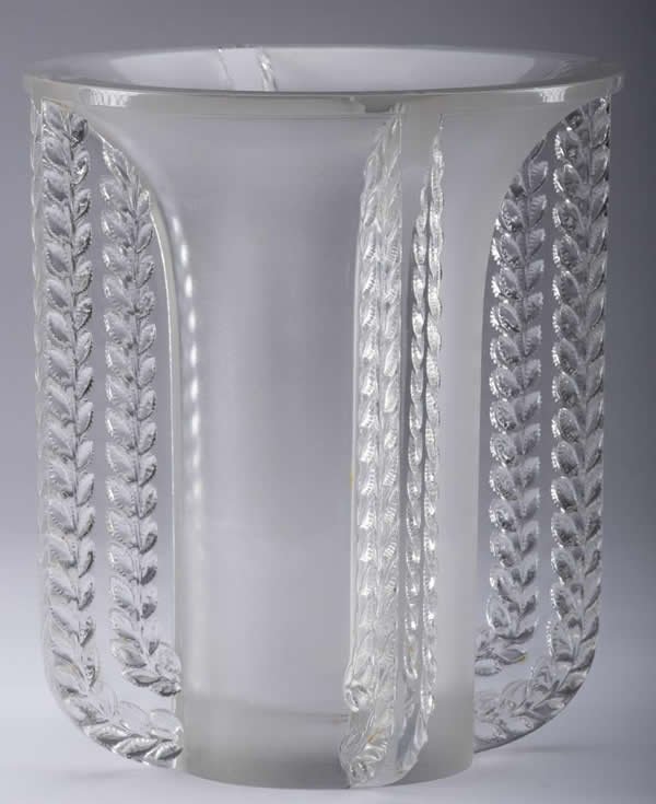 R. Lalique Marignane Vase