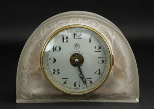 R. Lalique Moineaux Pendule