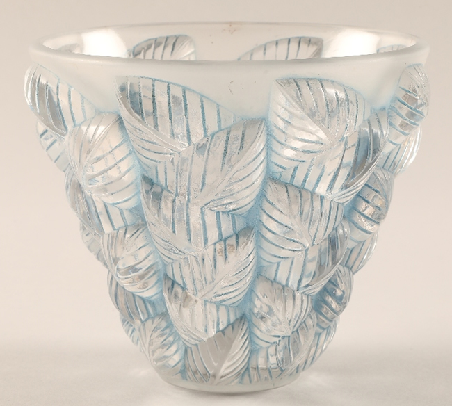 R. Lalique Moissac Vase