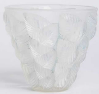 R. Lalique Moissac Vase