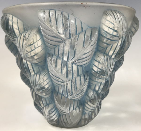 R. Lalique Moissac Vase