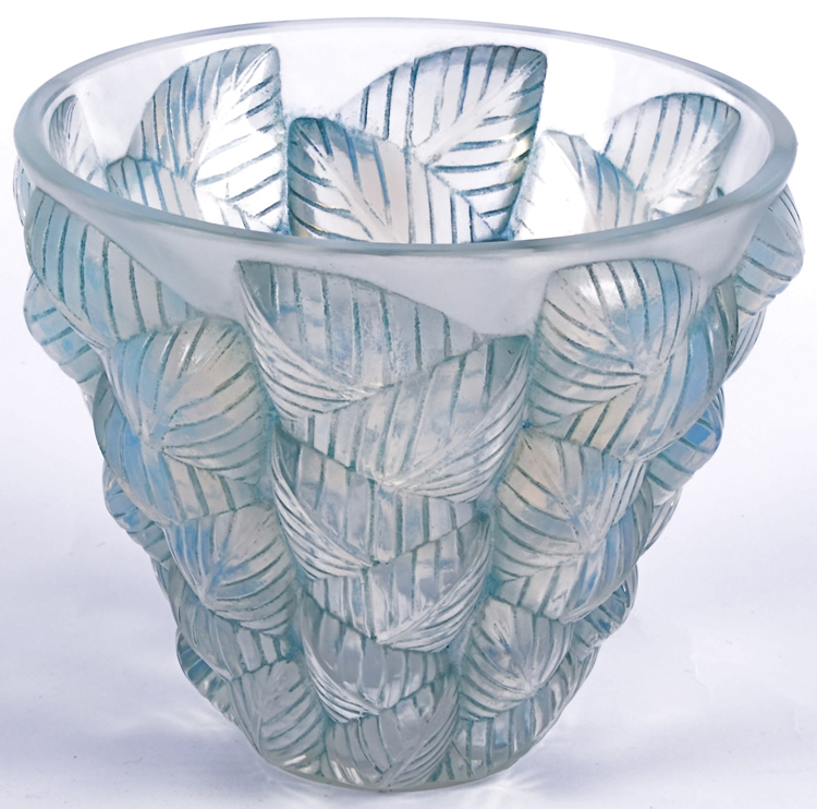 R. Lalique Moissac Vase