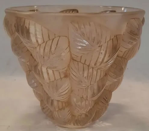 R. Lalique Moissac Vase