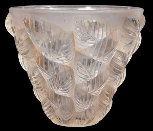 R. Lalique Moissac Vase