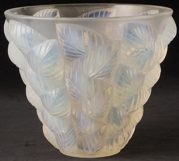 R. Lalique Moissac Vase