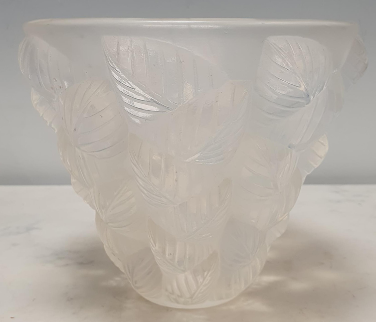 R. Lalique Moissac Vase