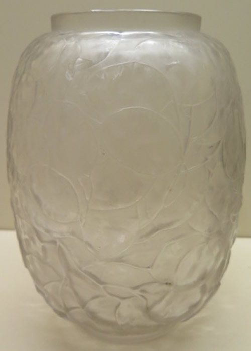 R. Lalique Monnaie Du Pape Vase