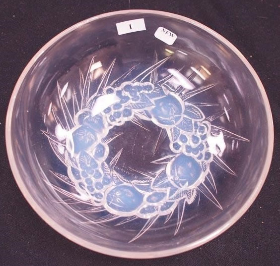 R. Lalique Mont-Dore Bowl