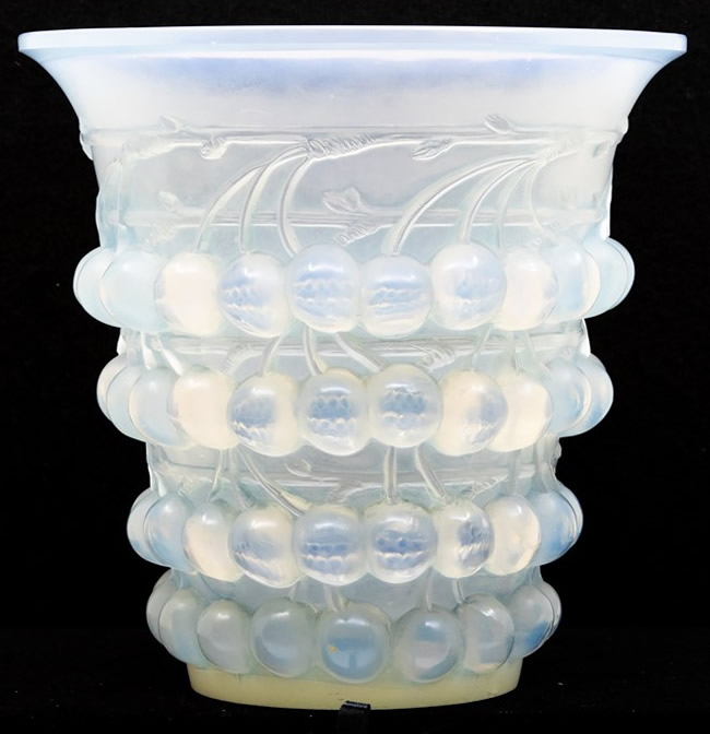 R. Lalique Montmorency Vase