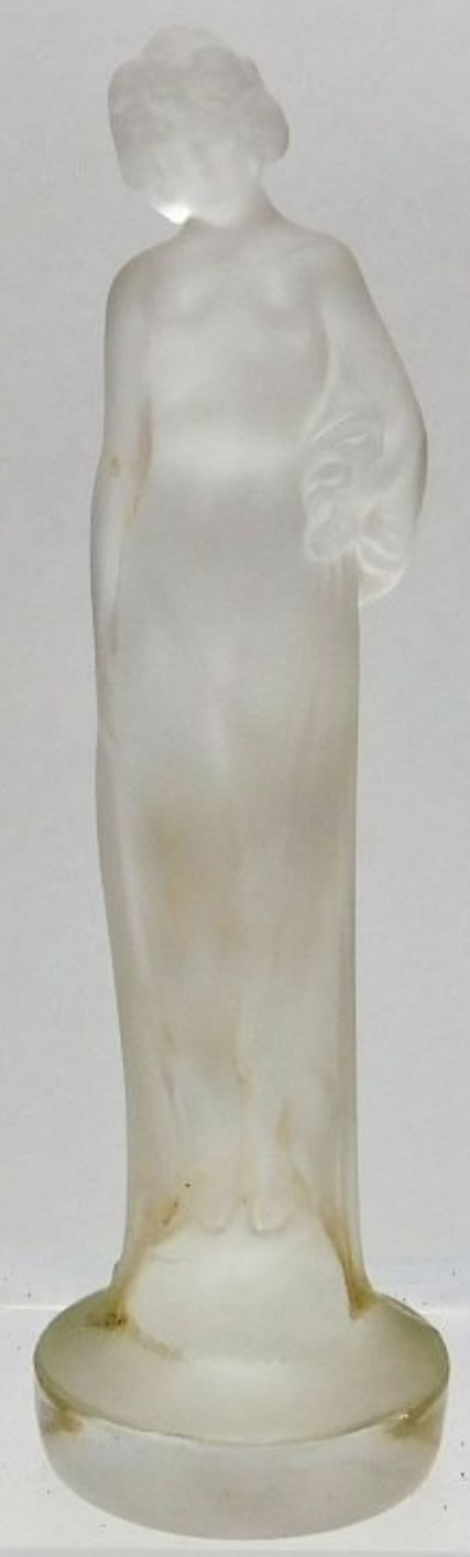 R. Lalique Moyenne Nue Statuette