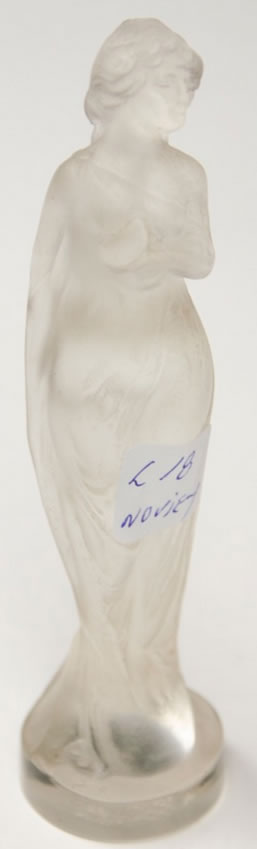 R. Lalique Moyenne Voilee Statue