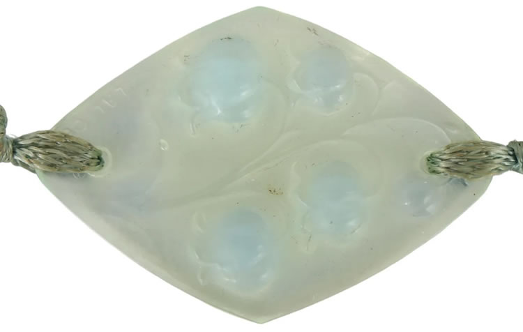R. Lalique Muguet Pendant